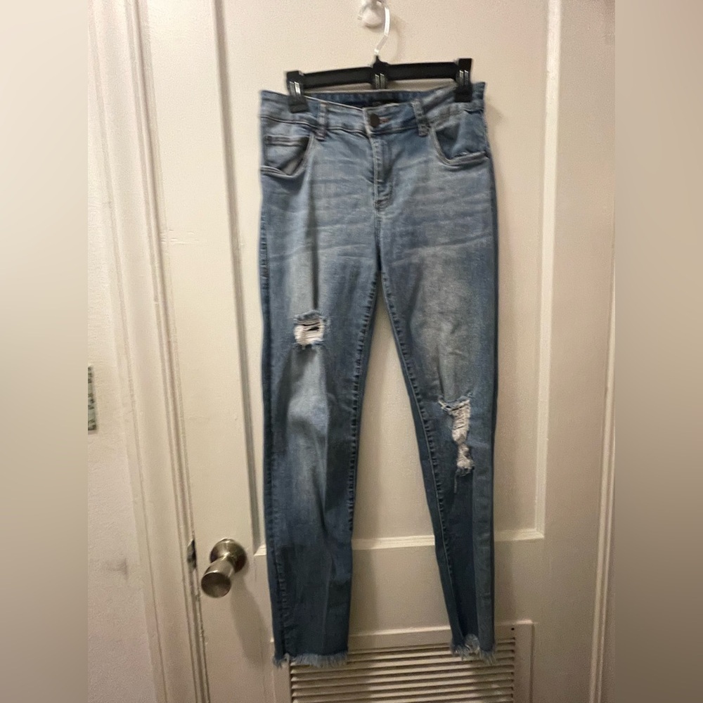 STS Blue Taylor Tomboy Women's Light Blue Distressed Skinny Jeans